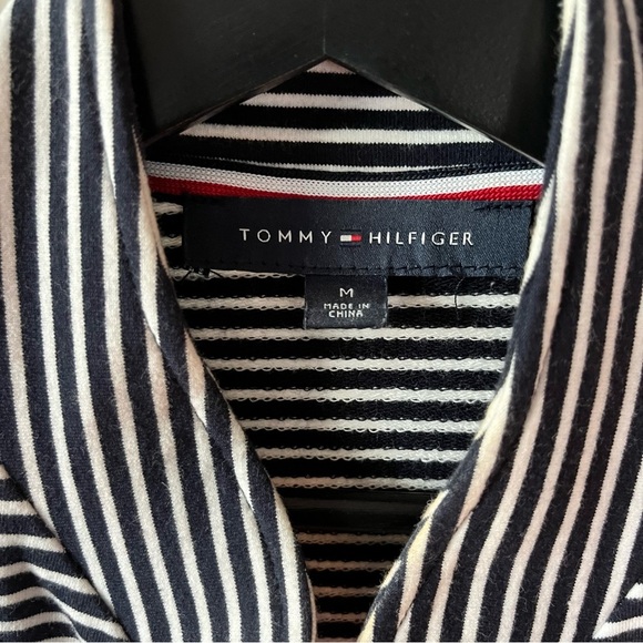 Tommy Hilfiger Navy and White Striped Blazer Stretchy Size M - Picture 3 of 5